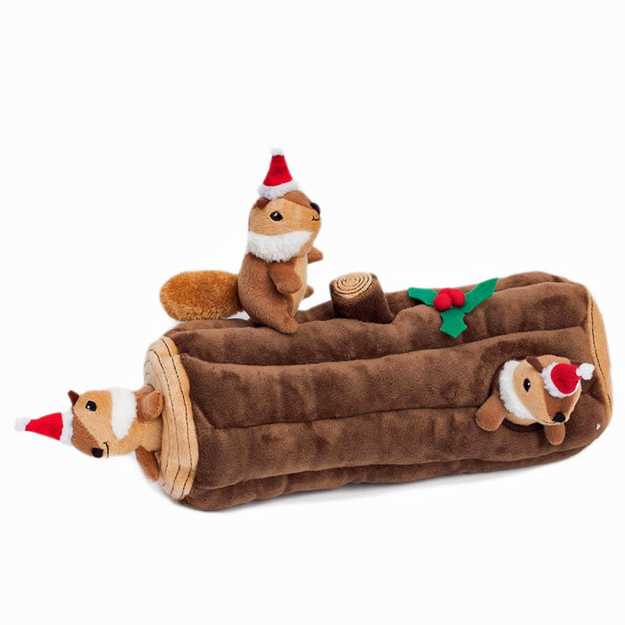 Zippy Burrow Yule Log with 3 Chipmunks